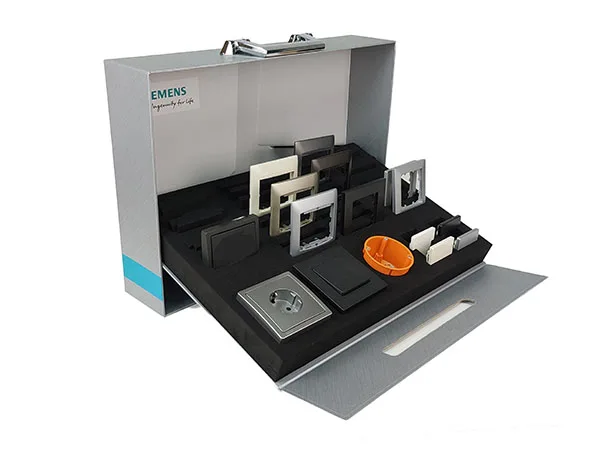 Sample presentation case for electronics samples